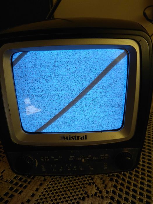 TV crt mały czarno-biały retro