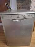 Indesit - Máquina de Lavar Loiça