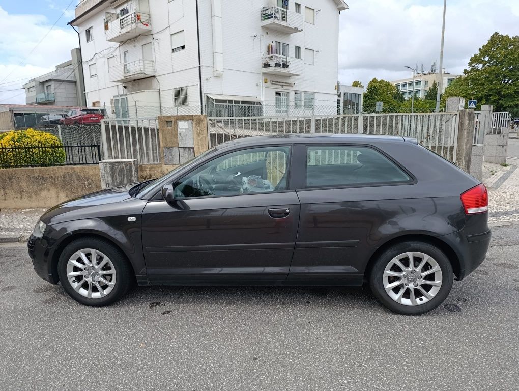 Audi A3 2004 em perfeito estado