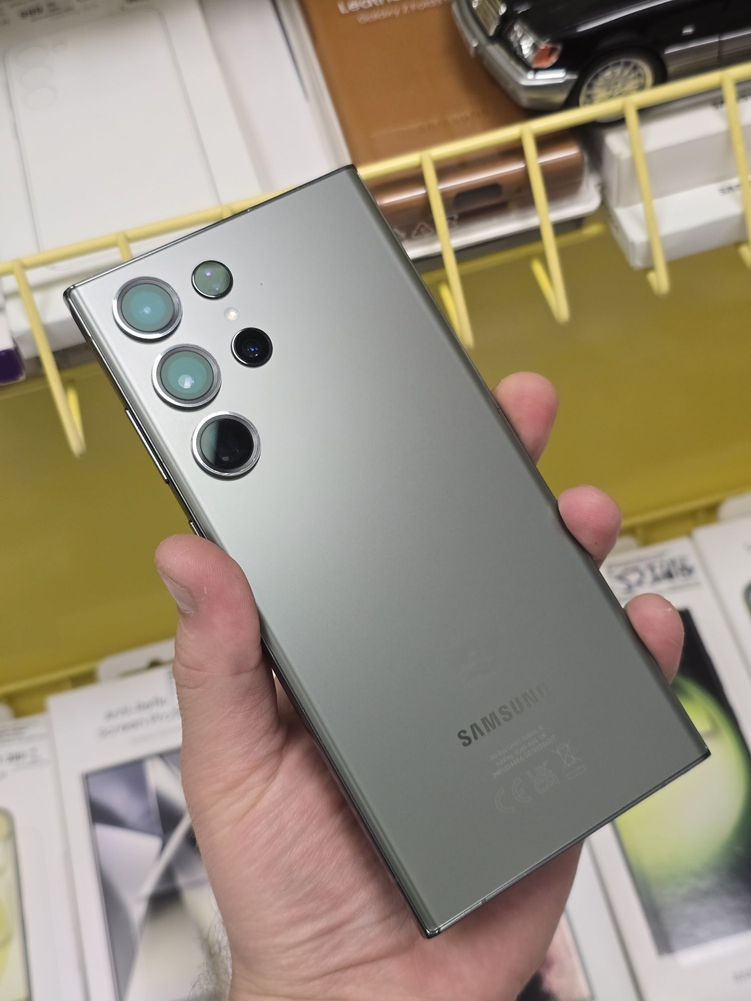 Samsung Galaxy S23 Ultra 12/512gb  Чудовий стан