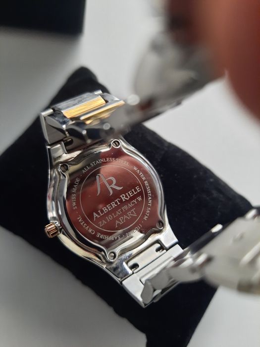 Szwajcarski zegarek Albert Riele
