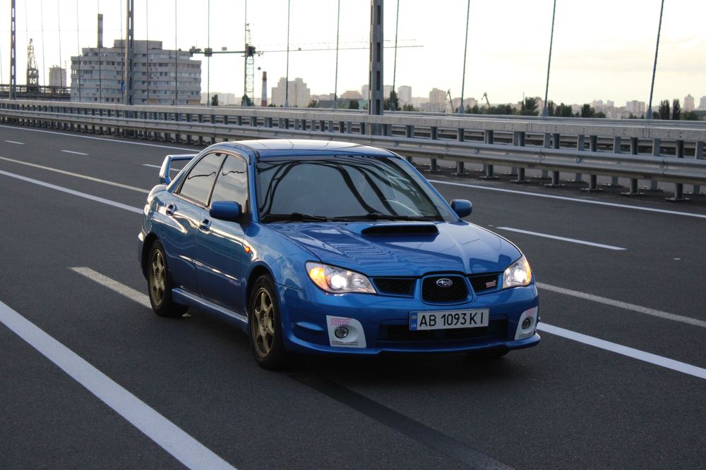 Subaru Impreza 2.0 AT (2006)
