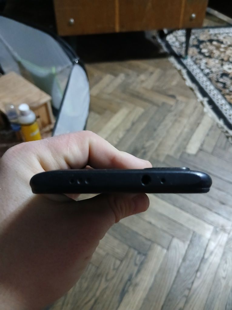 Смартфон Poco m3. android 13 телефон