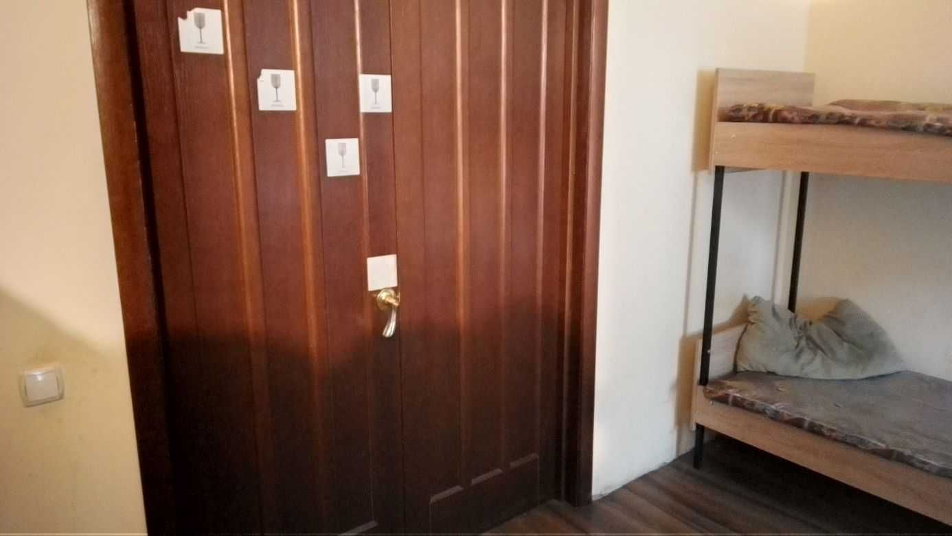 Оболонь. Продам двосторонню 4-кімнатну на Архипенка (Мате Залки), 12/3