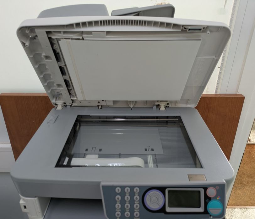 Impressora Laser Cores Multifunções OKI C3530 MFP