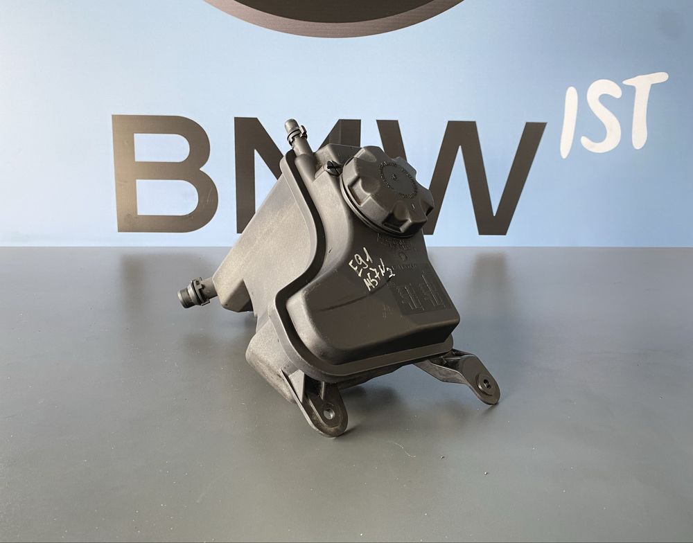 Розширительний Бак BMW E90 Е91 M57n2 Дизель Розширювальний Бачок