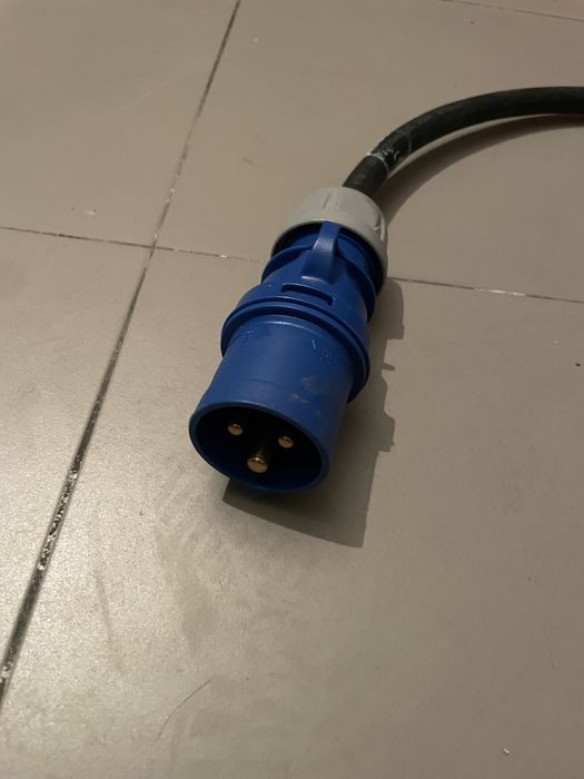 Adaptador de Corrente 16a - 32a