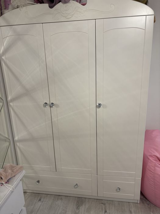 szafa i dwie komody bianco fiori meblik