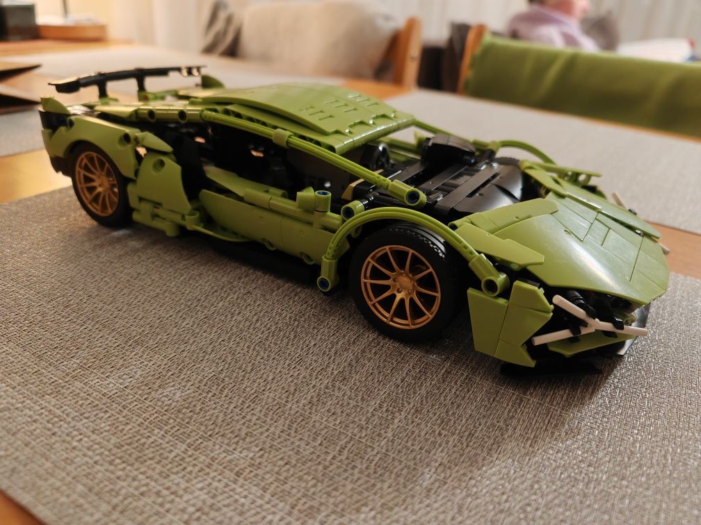 Klocki Lamborghini 1260 elementów ze zdalnym sterowaniem