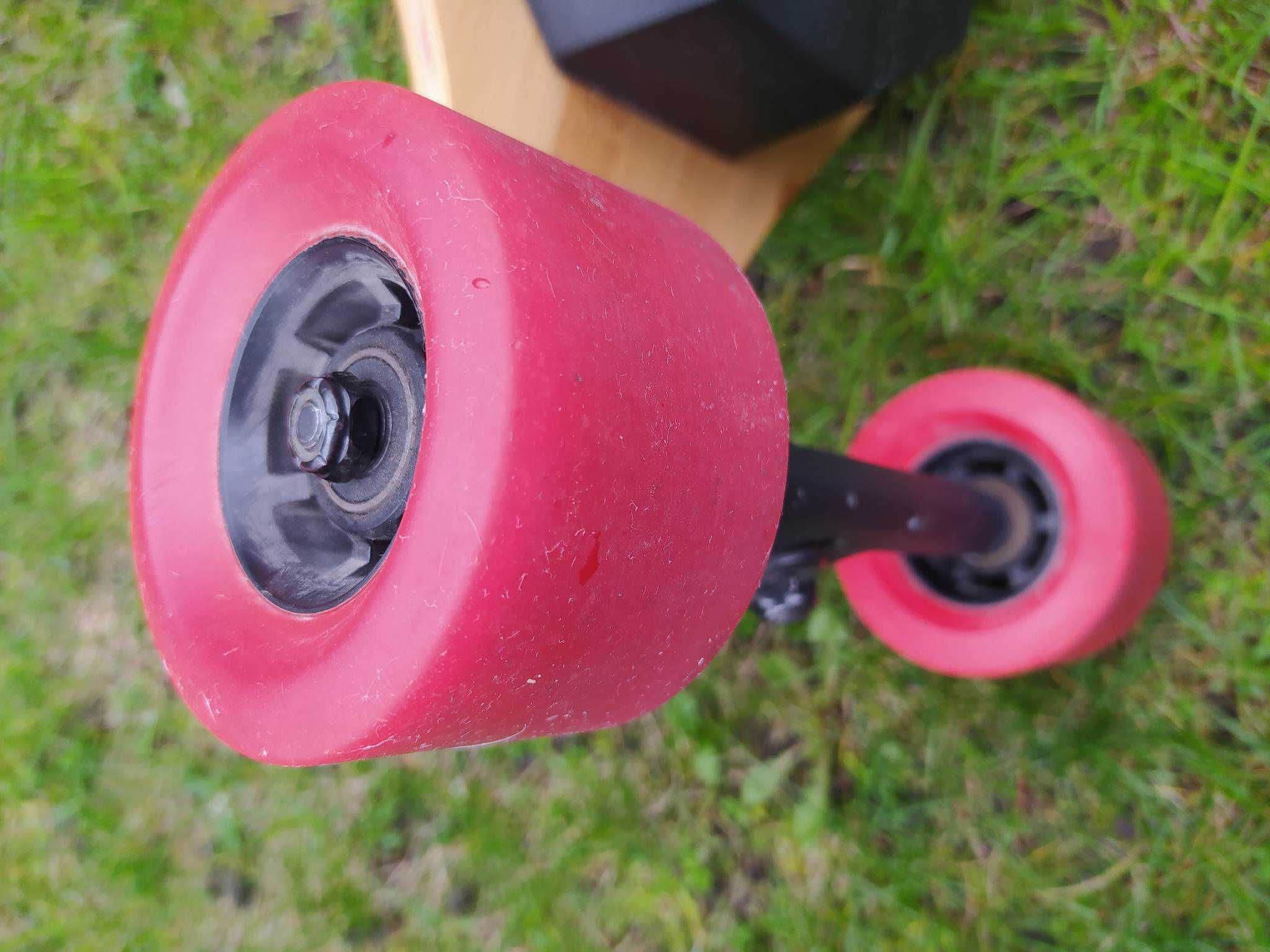 Deskorolka Elektryczna WildWheels Idealna na rekreację/korki w mieście