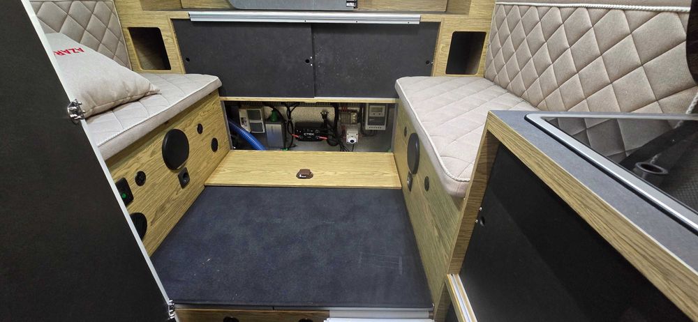 Azar4 kapsuła mobilna pickup camper   FV