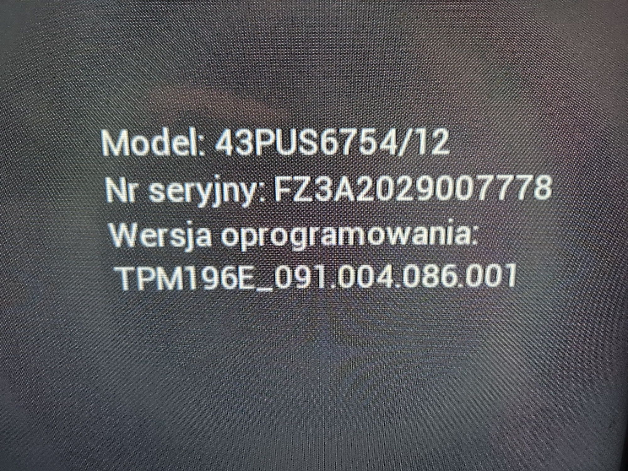 Telewizor LED Smart 4K UHD Trójstronny Ambilight
43PUS6754/12
https://