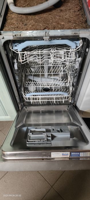 Sprzedam zmywarkę Indesit 45  cm