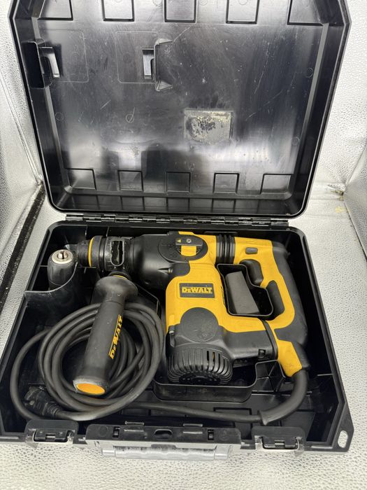 Перфоратор DeWalt SDS-Plus D25324