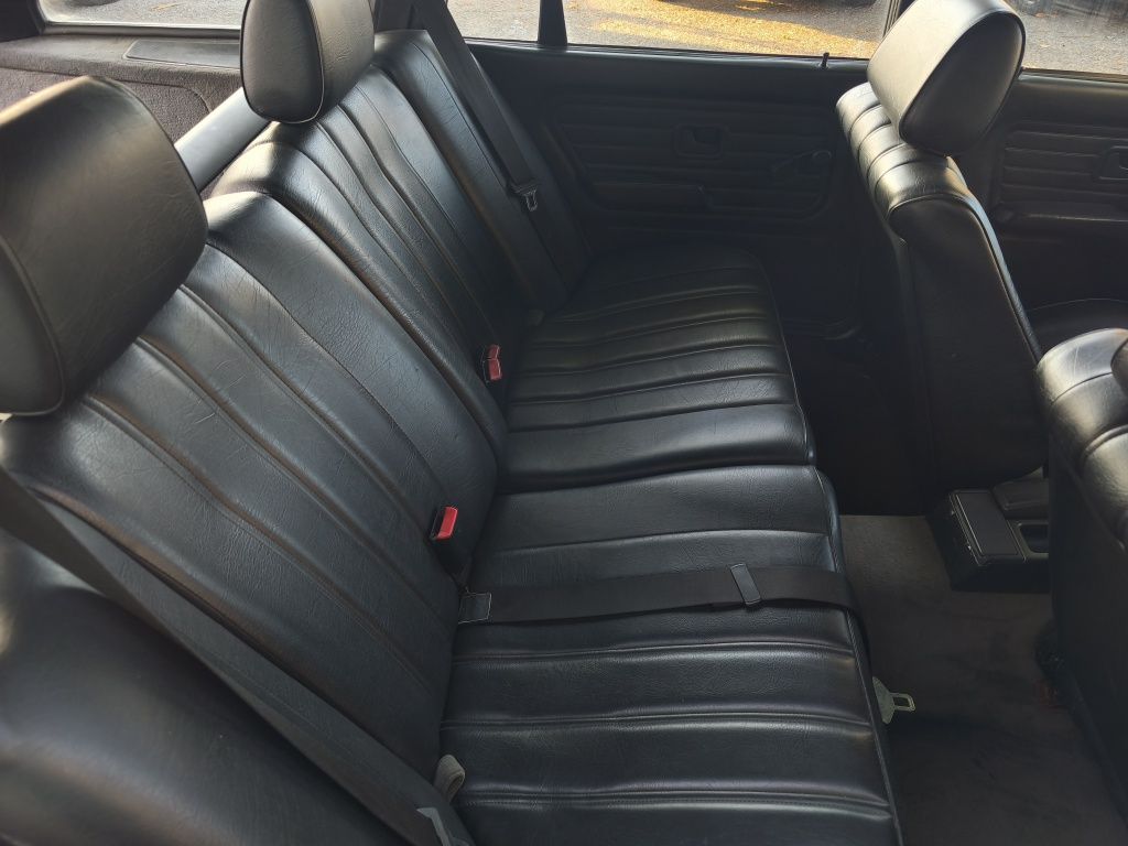 Bmw E30 324TD Touring Ler o Anuncio