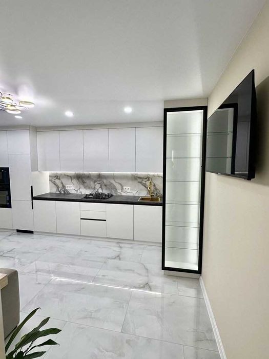 √ 1 кімнатна квартира з якісним ремонтом