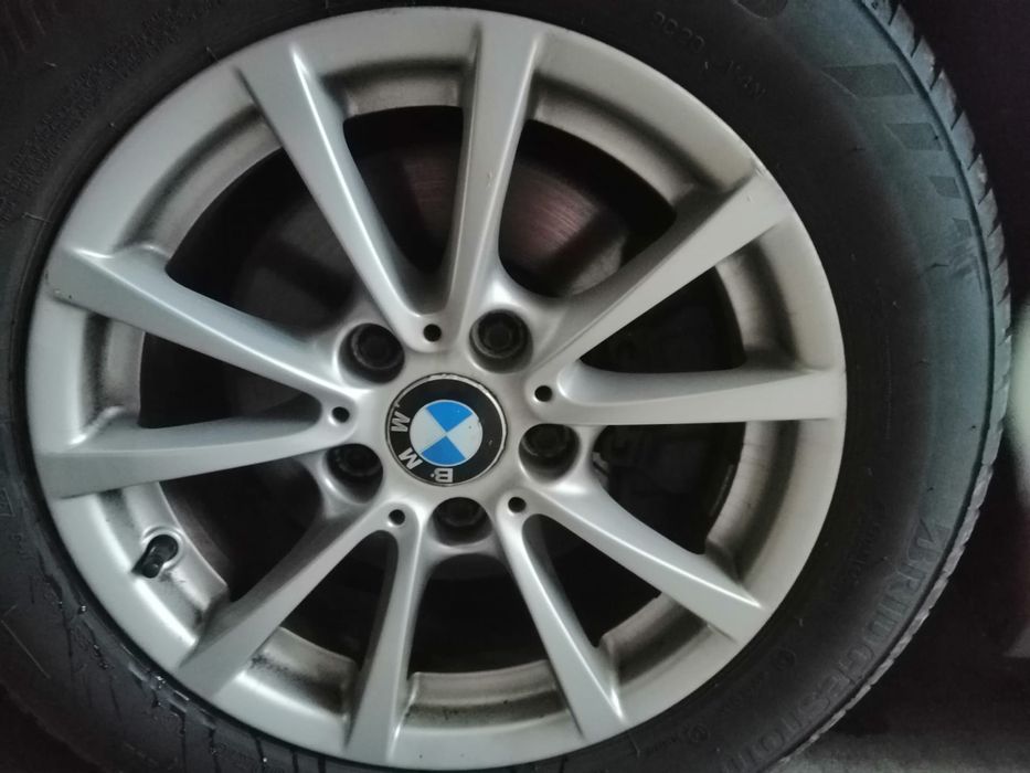 Jantes 16 bmw em bom estado com pneus