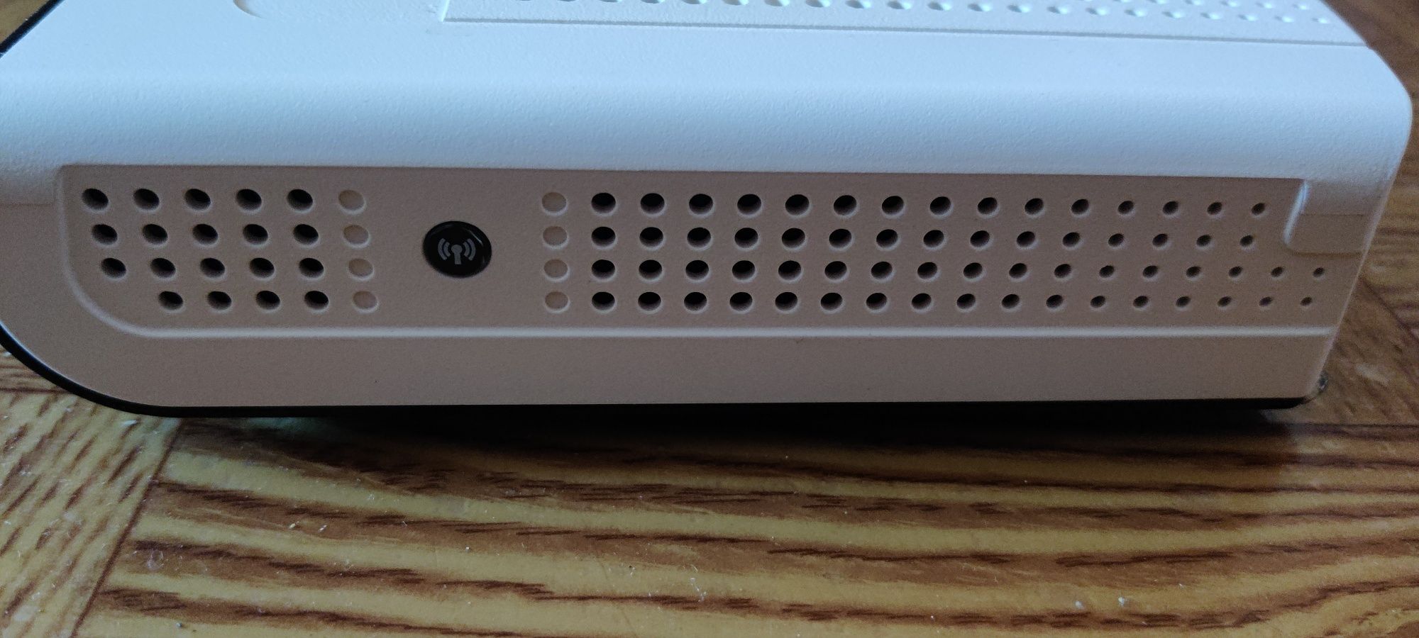 Wi-Fi роутер Thompson TWG870