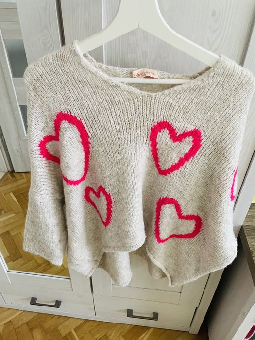 April vintage Paris M sweterek serduszka