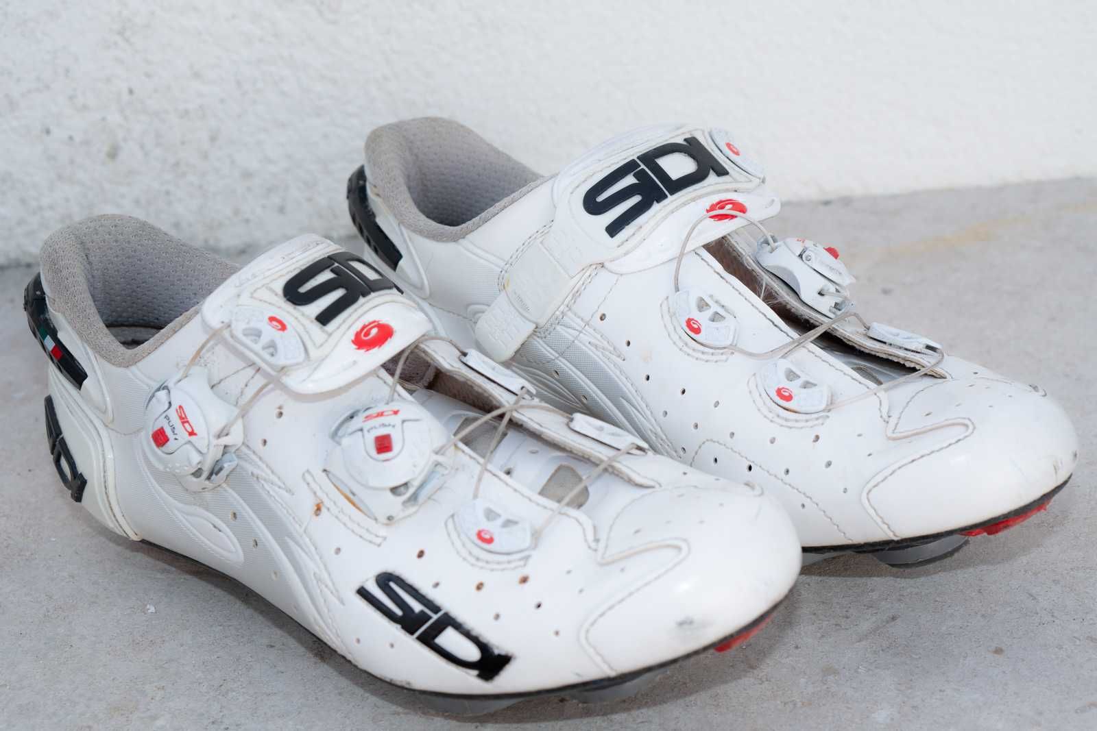 Sapatilhas de Ciclismo Sidi Wire Carbon – Tamanho 39 EU – Brancas
