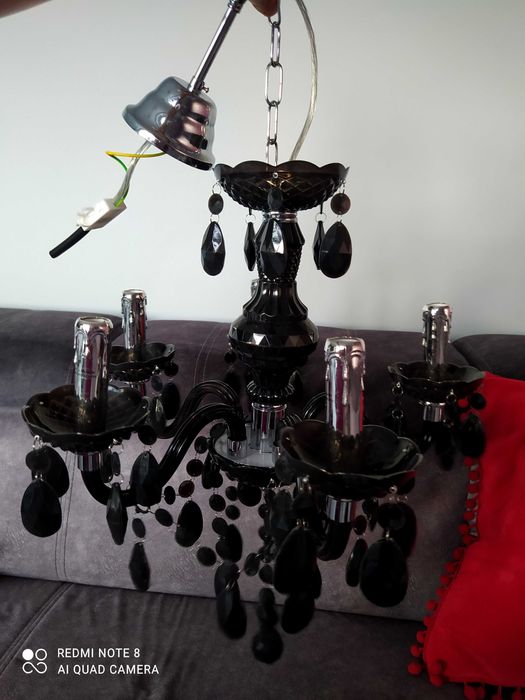 Nowa lampa wiszącą kryształowa na 5 żarówek