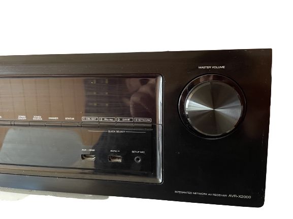 Amplituner Denon AVR-X2000