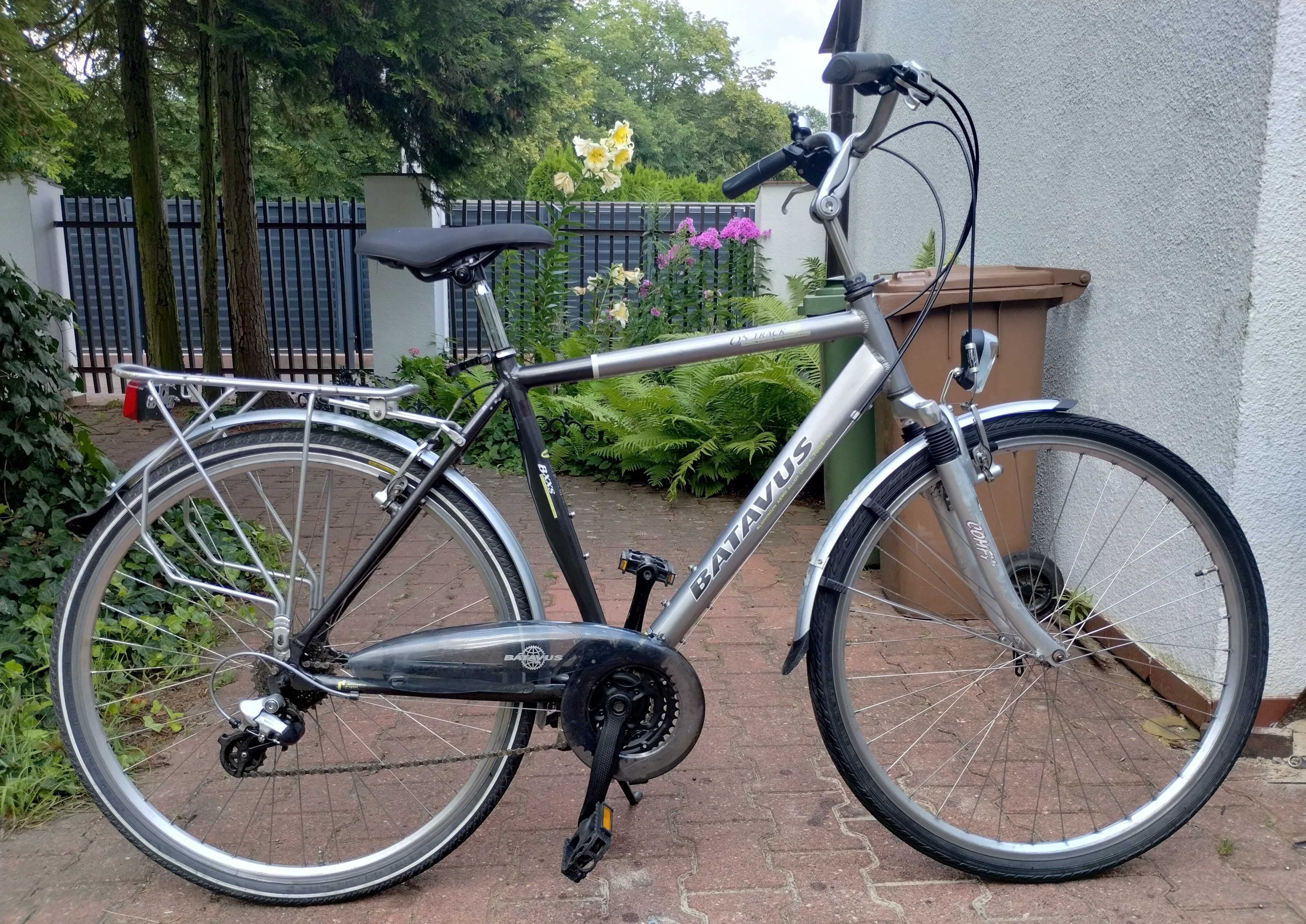 Rower trekkingowy BATAVUS On Track