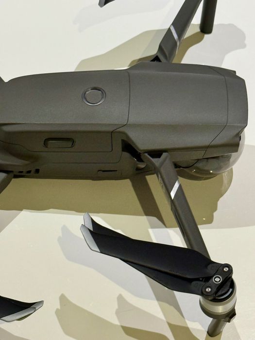 Dron DJI Mavic 2 PRO wykonano 10 lotów od nowości