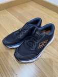 Skechers Max Cushioning Elite