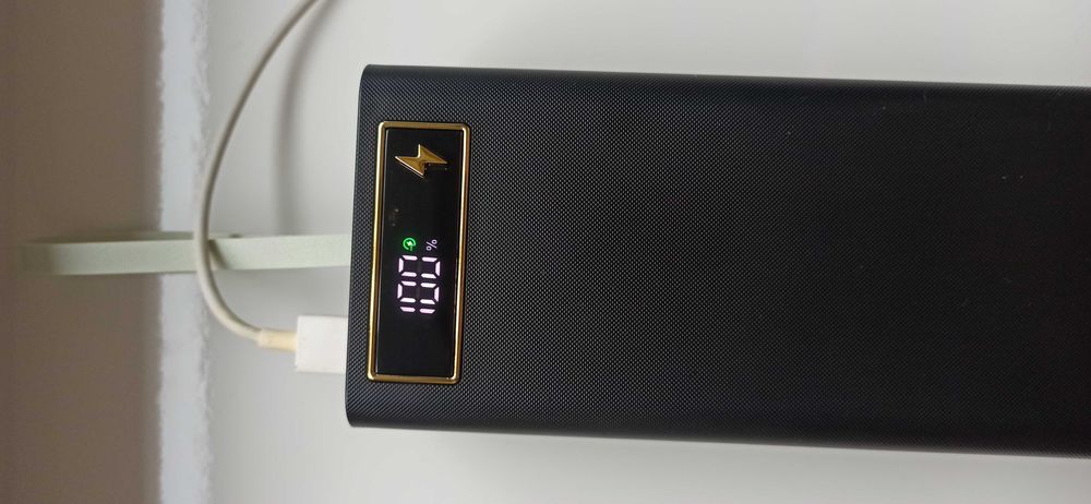 Повербанк Power Bank t21-pd 72000 mAh НОВИЙ БЕЗКОШТОВНА ОЛХдоставка