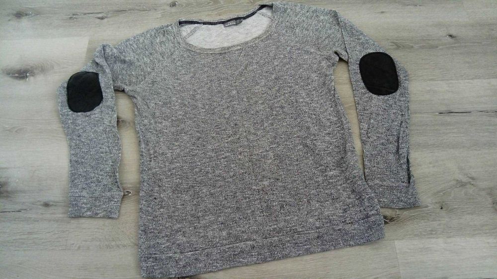 Markowy sweter, sweterek bluzka t-shirt BERSHKA rozm. L