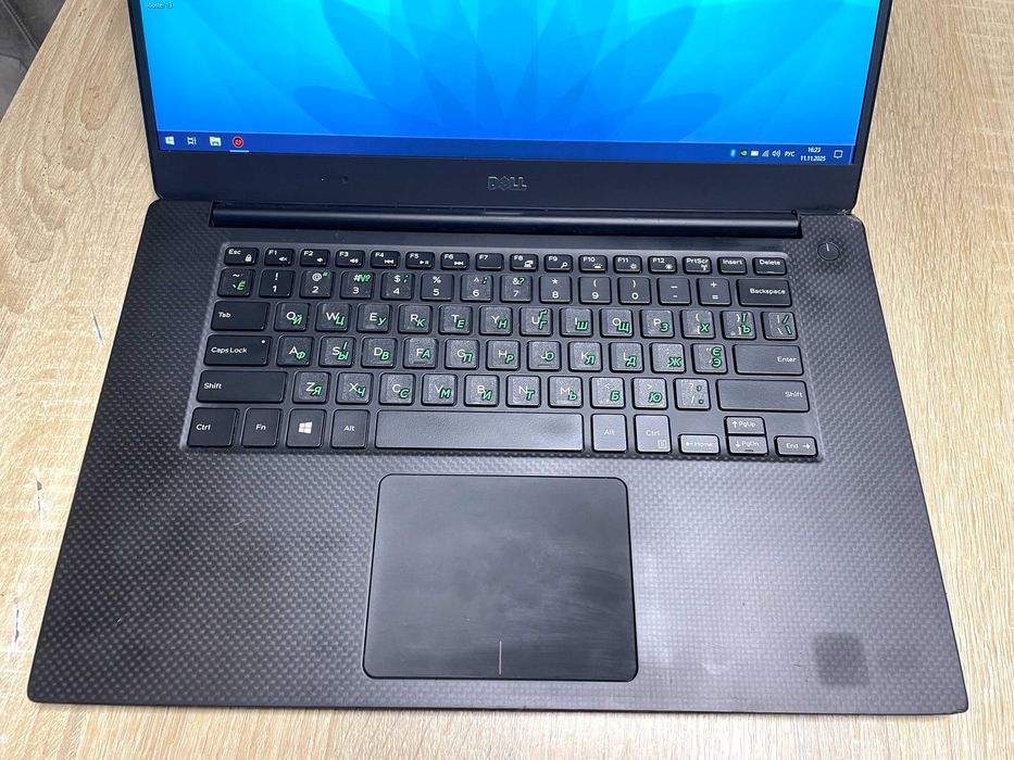 Ігровий Dell Precision 5510, і7-6820HQ,ОЗУ 16,SSD 256GB,NVIDIA-2GB,IPS