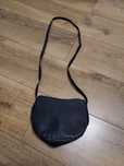 Torebka  czarna listonoszka h&m