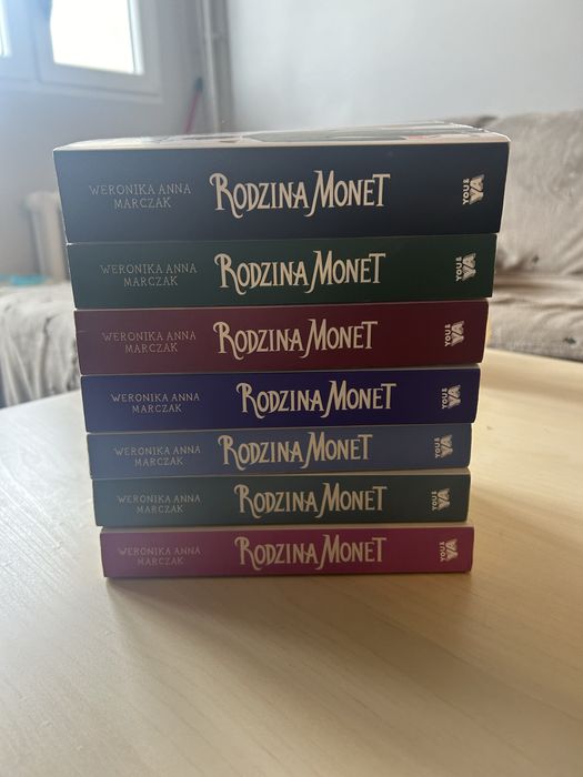 Rodzina Monet cala seria