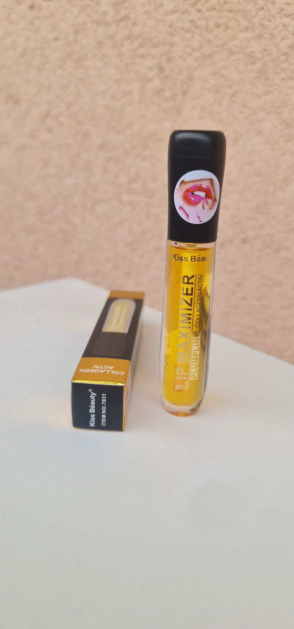 Lip gloss blyszczyk powiększający usta