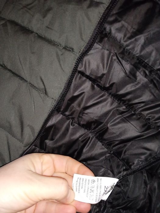 Срочно Куртка Деми,на осень, мужская ,цвет темный оливковый L и  2 ХL