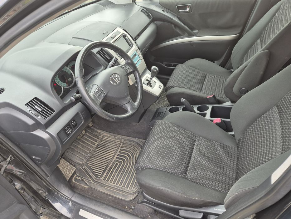 Toyota Corolla Verso 1.8 benzyna ze skrzynią automatyczną
