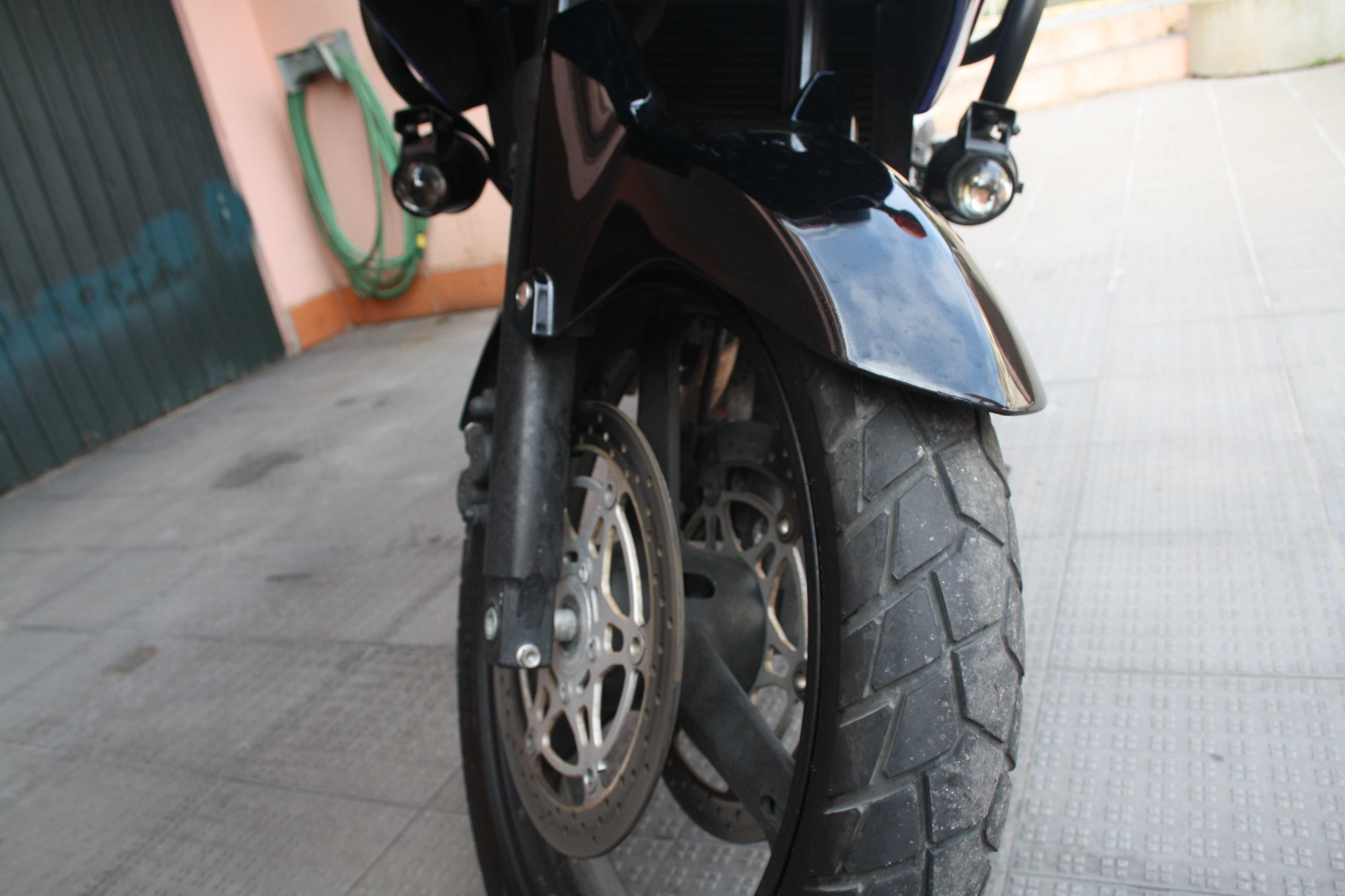 SUZUKI V Strom DL 650