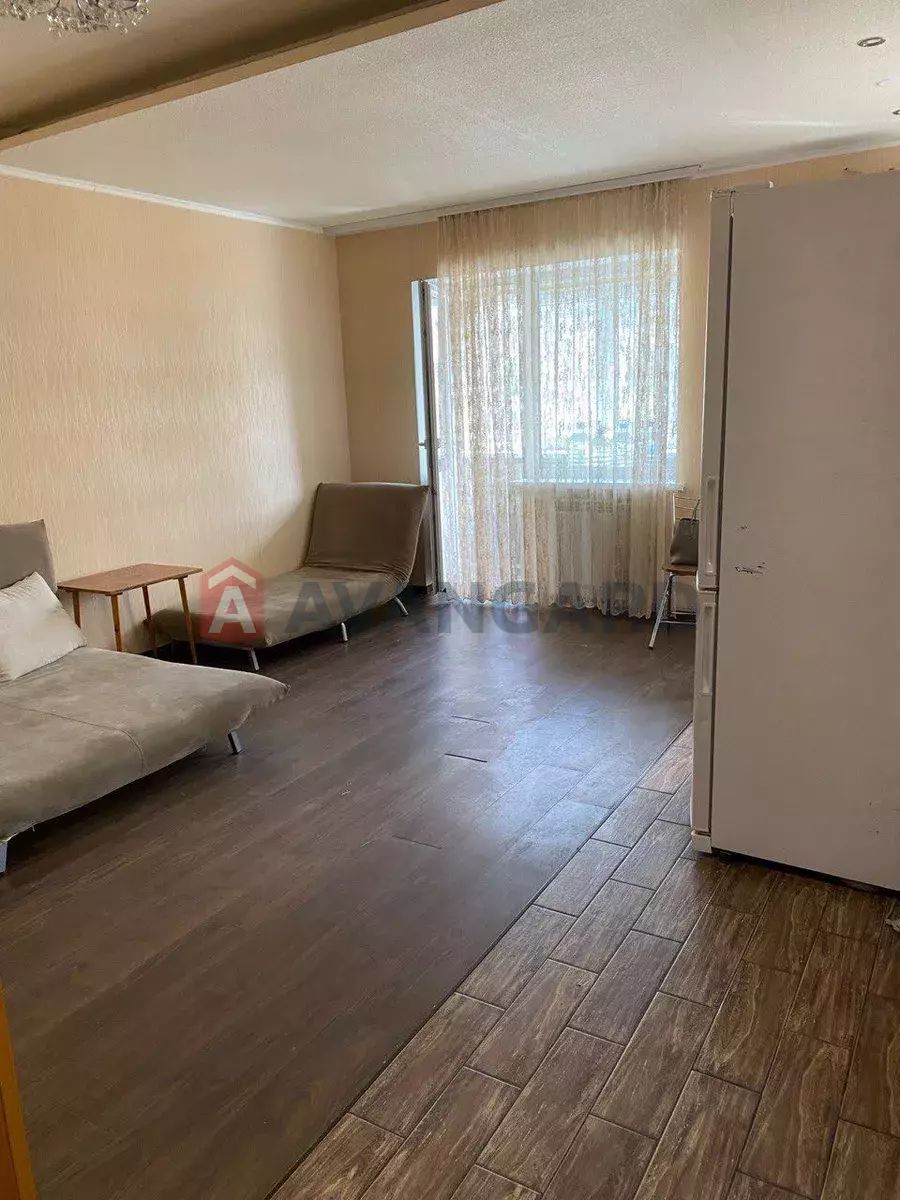 Продається 1-кімнатна студія на Олександра Поля