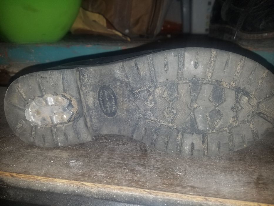 Черевики для хлопця р.37