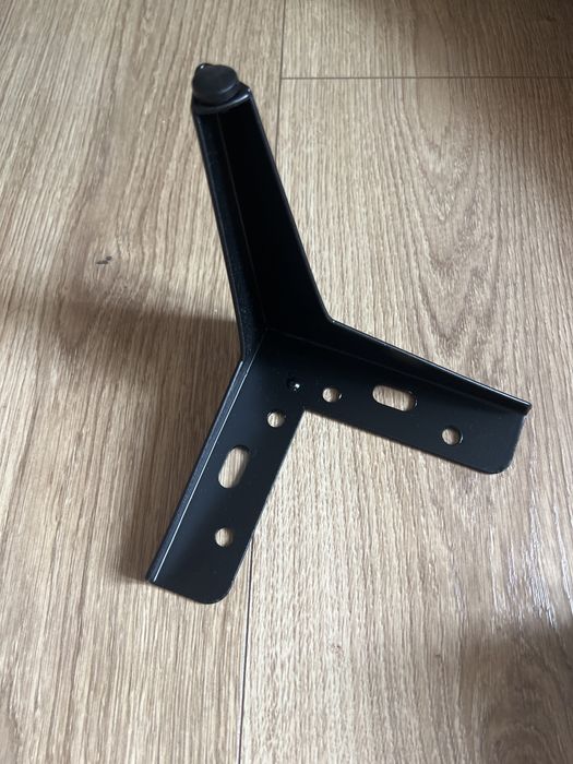 Nóżki czarne gwiazda do mebli metalowe