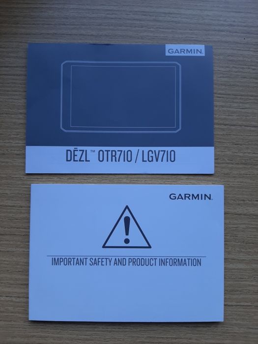 Навигатор Garmin DEZL LGV710