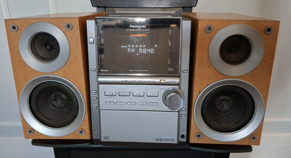 Mini wieża Panasonic CD zmieniarka 5 płyt Bi-amp wszystko działa PM18