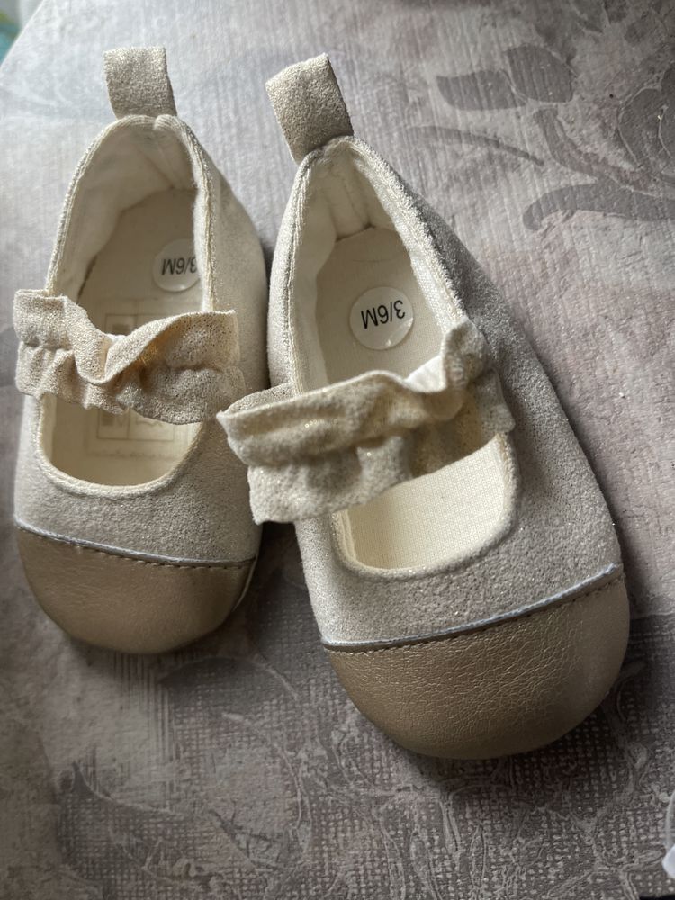 Пінетки туфельки для немовлят 1,2,3,4,5 місяів