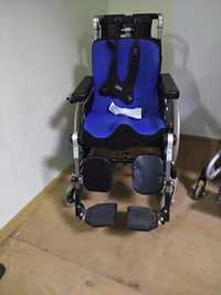 Инвалидная коляска функциональная, и для деток с ДЦП.  Б/У.