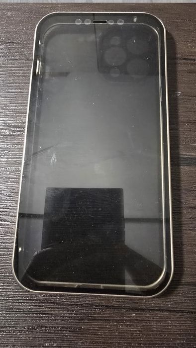 Продам чохли на айфони