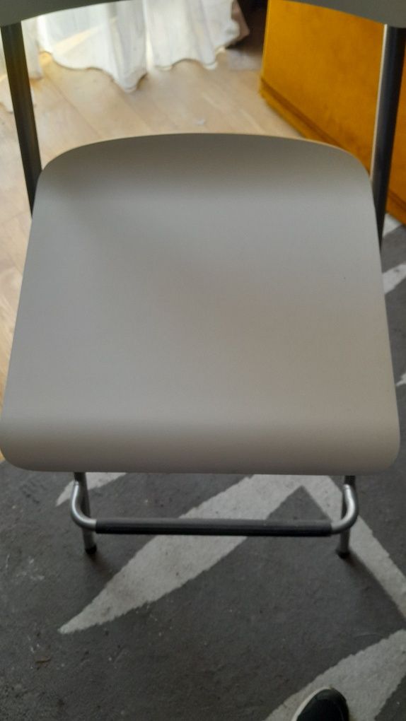 Taboret składany z oparciem, biały/biały, 63 cm