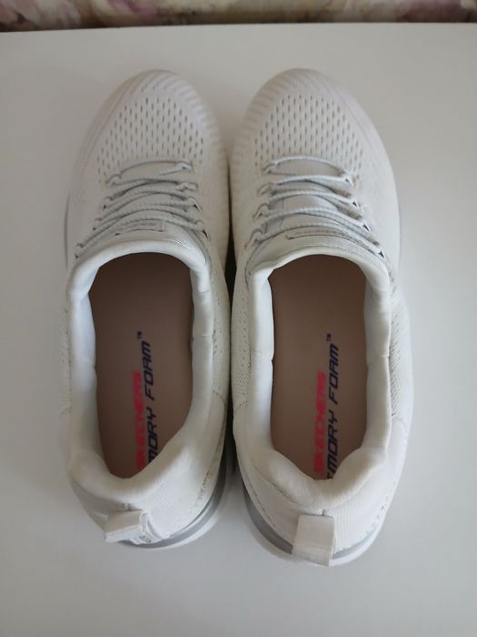 Жіночі кросівки Skechers Summits