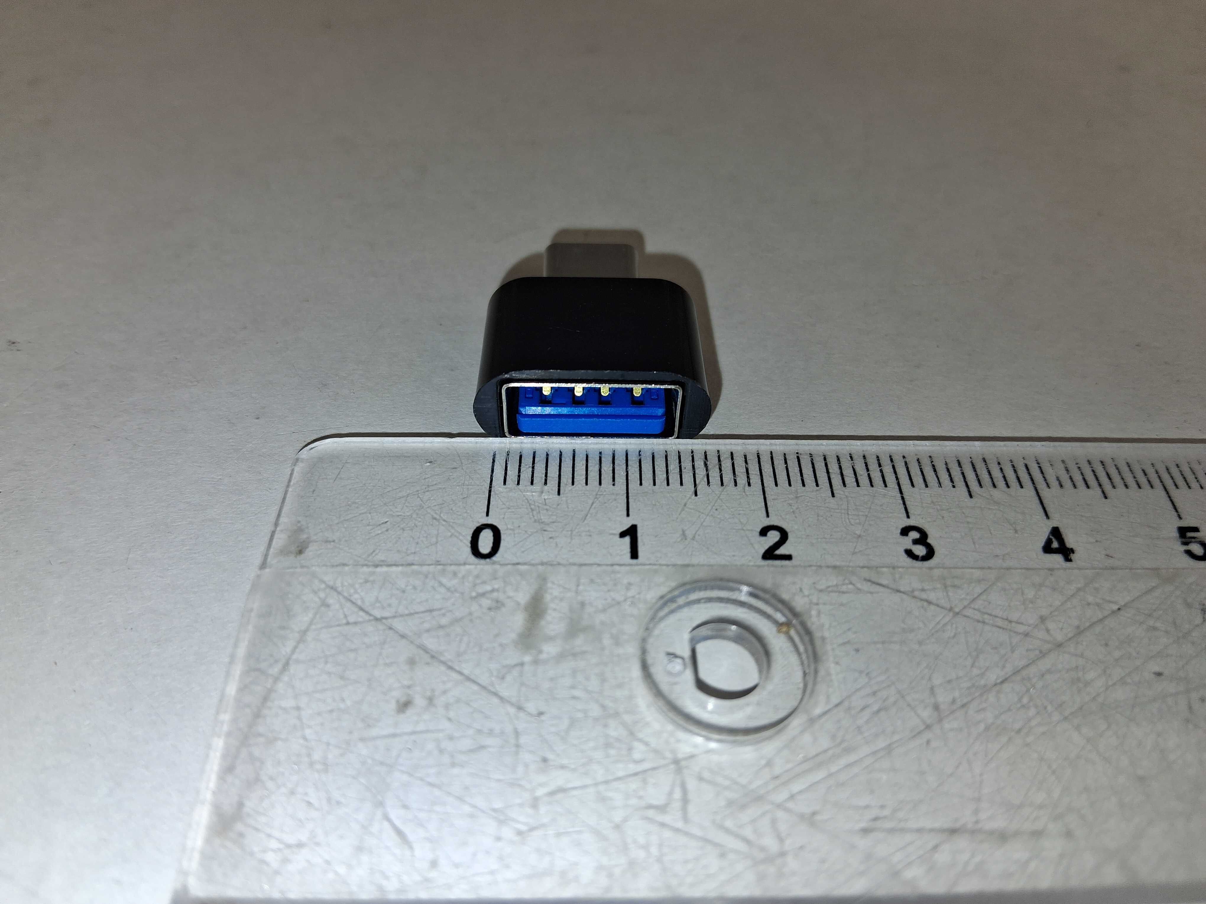 W274 Adapter USB 3.0 Typ-A Do USB-C Czarny OTG