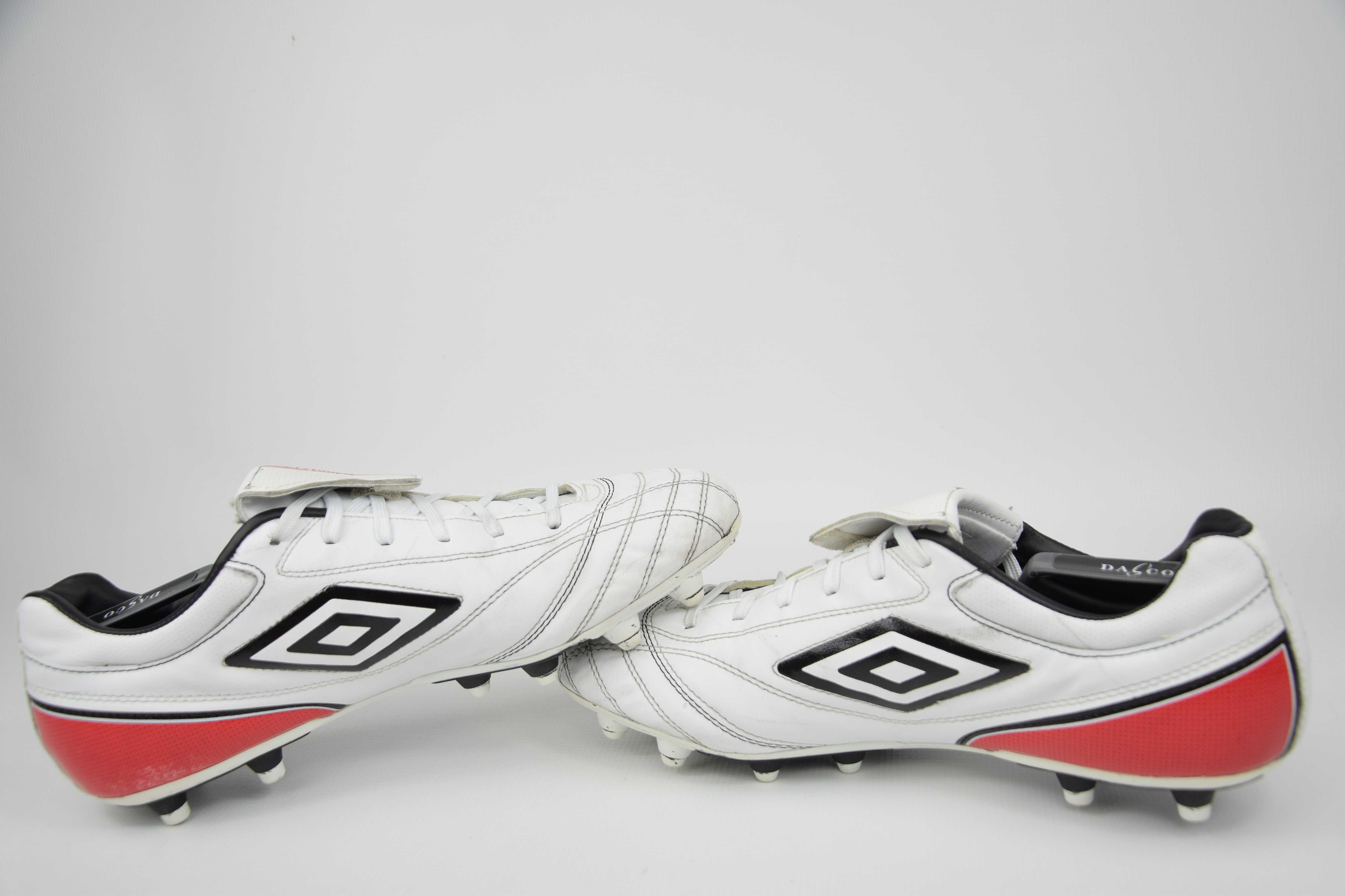 Korki lanki UMBRO rozmiar 47,5